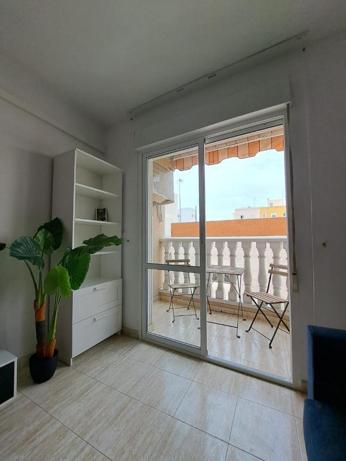 Apartamento Margarita Torrevieja Dış mekan fotoğraf
